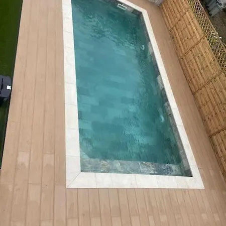 Apartment 4 Pieces Avec Piscine Baillargues