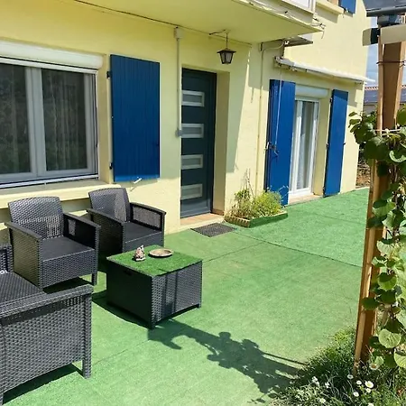 4 Pieces Avec Piscine